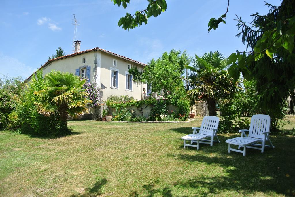Chez Sarrazin Villa Brossac Eksteriør bilde